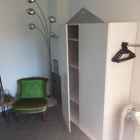 Limes -uebernachten Am Limes- *