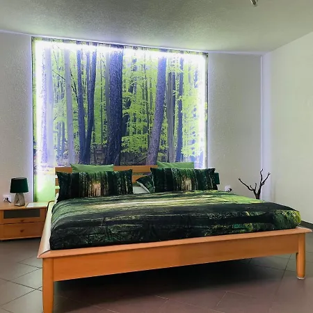 Limes -uebernachten Am Limes- *